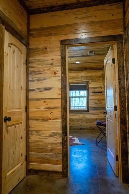 The Big Tex Luxury Cabin Is Epic Брокен-Боу Екстер'єр фото