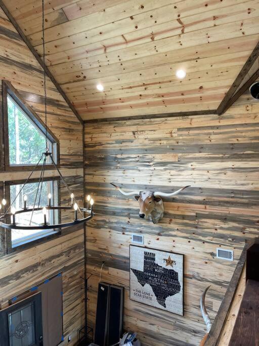 The Big Tex Luxury Cabin Is Epic Брокен-Боу Екстер'єр фото