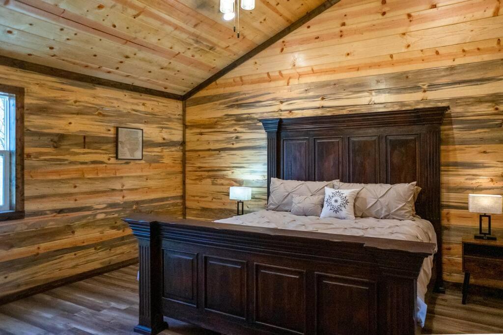 The Big Tex Luxury Cabin Is Epic Брокен-Боу Екстер'єр фото